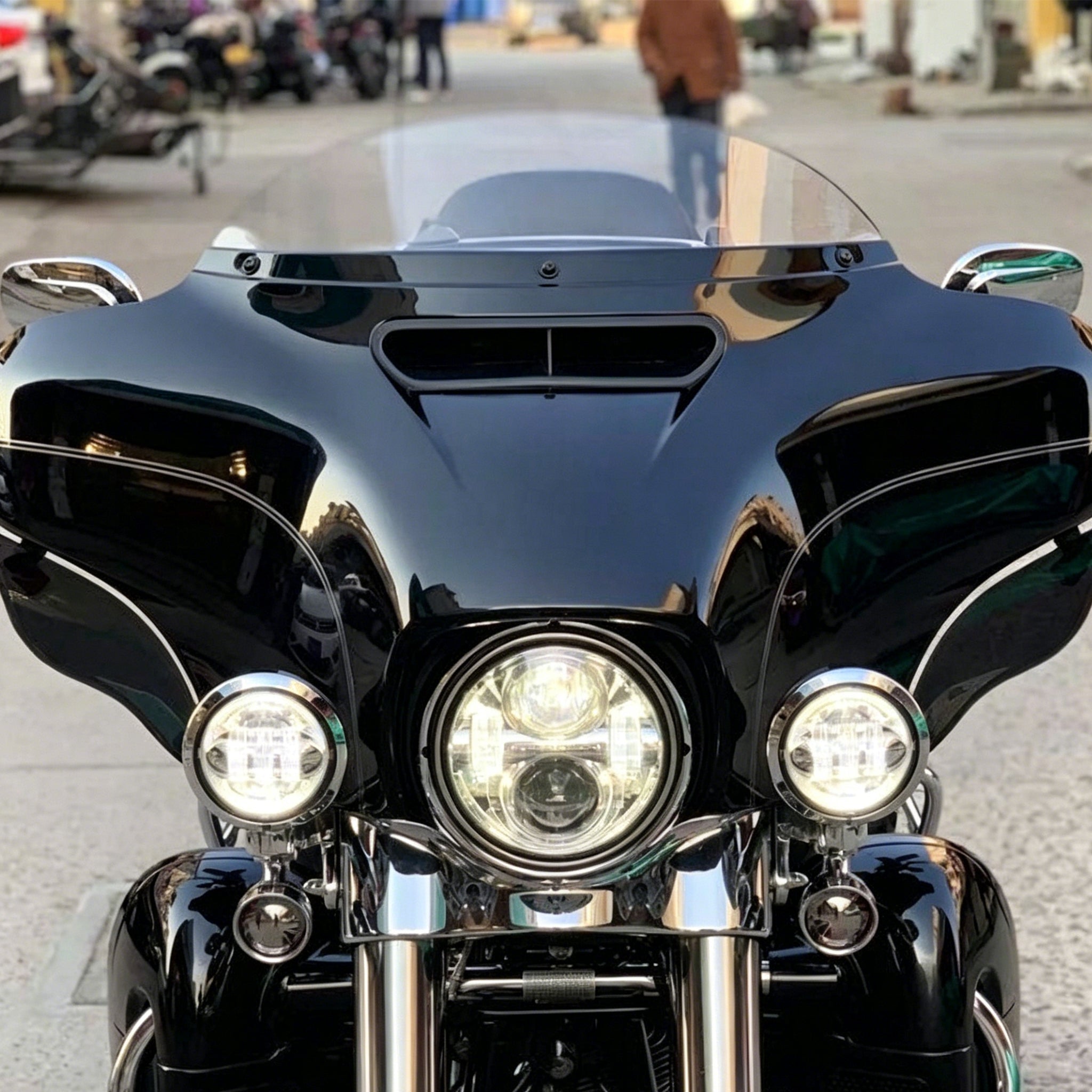 Panical 7 & 10-inch High-Durability Anti-Fog Transparent Windshield Air Rectifier for 2014-2024 Harley Street Glide, Electra Glide, and Ultra CVO models.