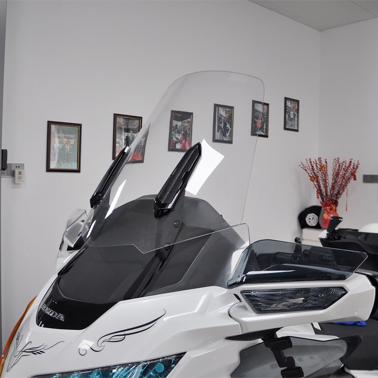Panical Front Windshield Wind Deflector Spoiler Fairing For Honda Gold Wing GL1800 GL1800B F6B 2018-2026 PC Hardened