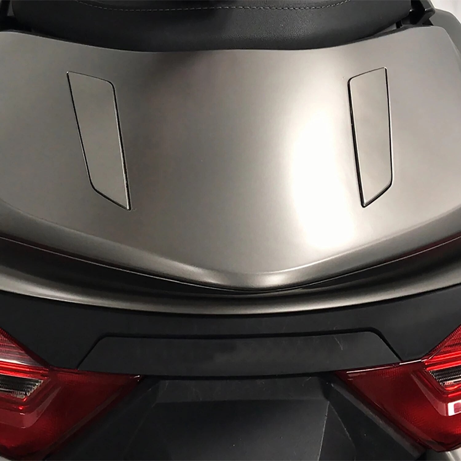 Für HONDA GOLD WING 1800 GL1800B F6B Motorrad Trim Kit Schwanz Platte Abdeckung Gepäck Rack 2018-2023