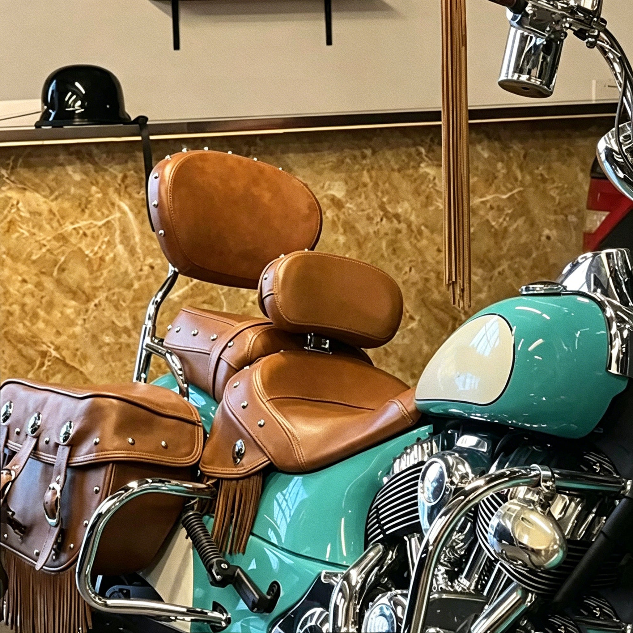 Panical For Indian Roadmaster Dark Horse Chieftain Vintage Sissy Bar Quick Release Driver Backrest Back Cushion Motorcycle 2014-2026